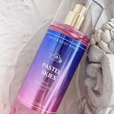 BATH & BODY WORKS - Pastel Skies - Fine Fragrance Mist 236ml