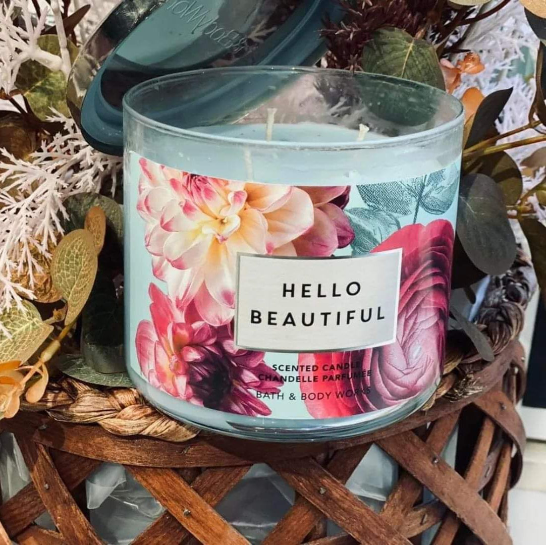 bath-body-works-hello-beautiful-3-wick-candle